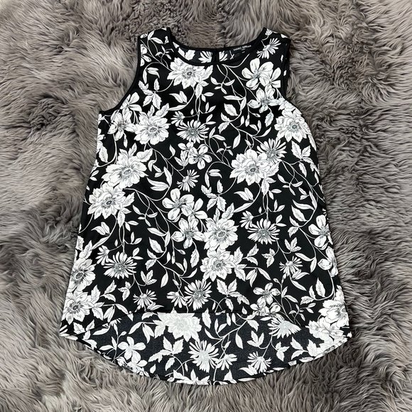 Mario Serrani | Women's Tank Top | Black & White Floral | Small - Picture 1 of 2